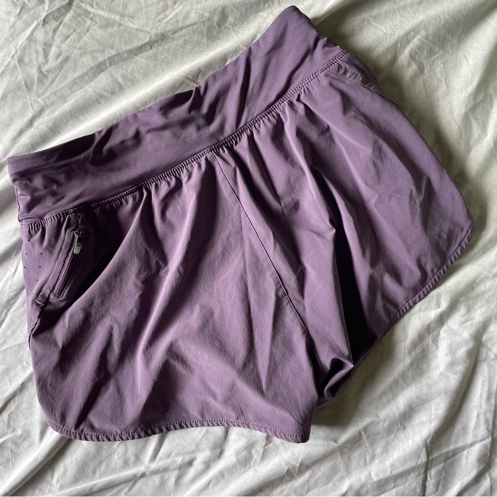 Nike Running Short - Picture 2 of 3